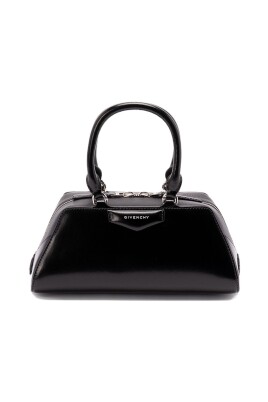black-stylish-fashionable-elegant-chic