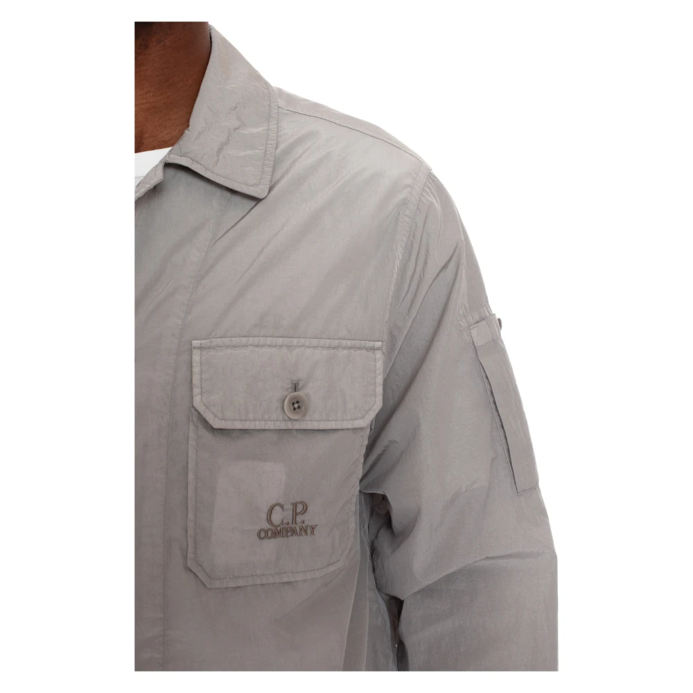 C.P. Company Grijze Nylon Overshirt met Logo Borduursel Gray Heren