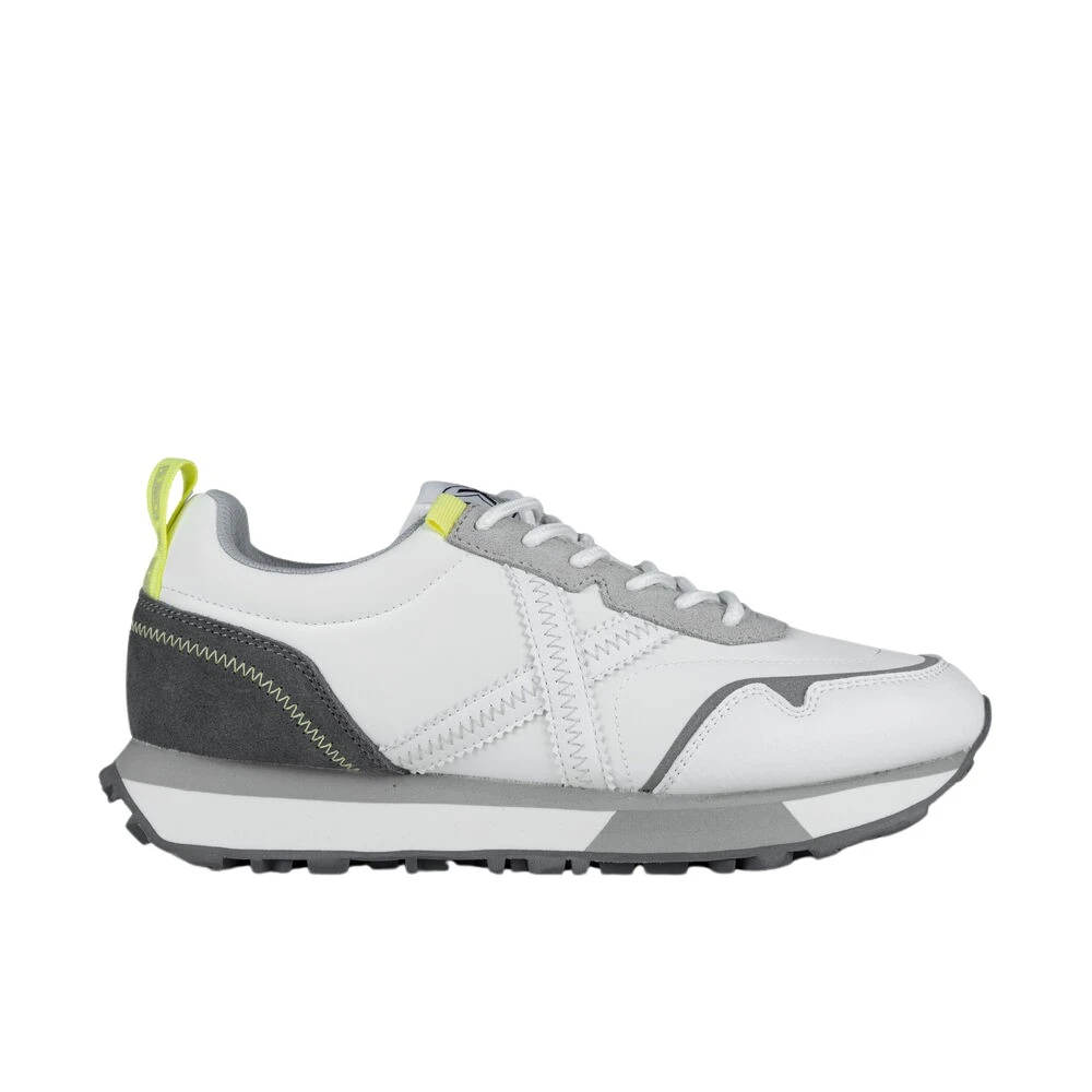 Shoes > Sneakers - - Munich - Modalova