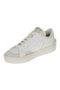 sneakers-en-cuir-avec-finition-en-daim