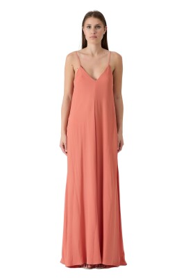 elegant-v-neck-maxi-dress