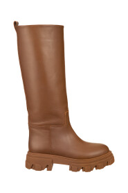 Buty
