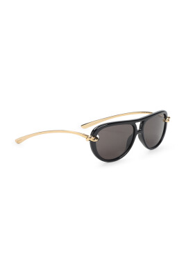 stylish-uv-protection-sunglasses