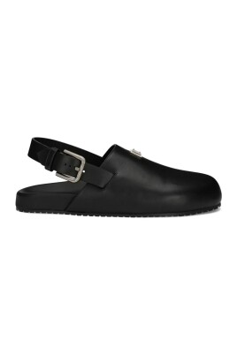 black-sandals-boston-style