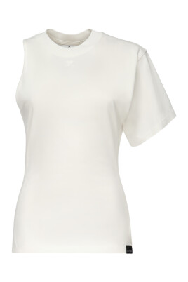 white-cotton-t-shirts-and-polos