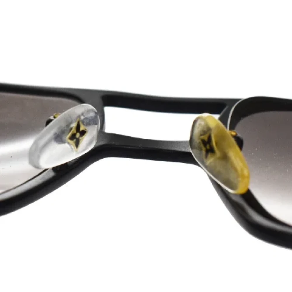 Louis Vuitton Vintage Pre-owned Plastic sunglasses Black Dames