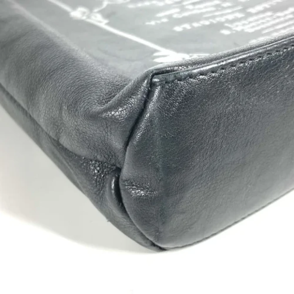 Bvlgari Vintage Pre-owned Leather shoulder-bags Black Dames