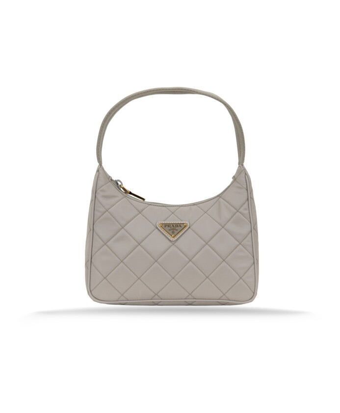 fabric-handbag-with-zipper-closure
