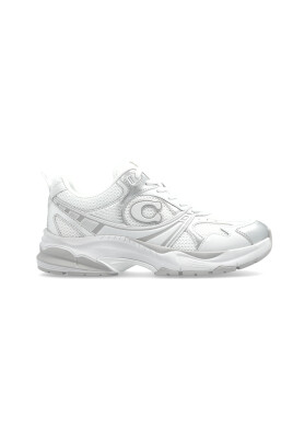 sports-shoes-with-logo