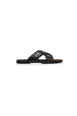 black-leather-slippers-metal-logo-detail