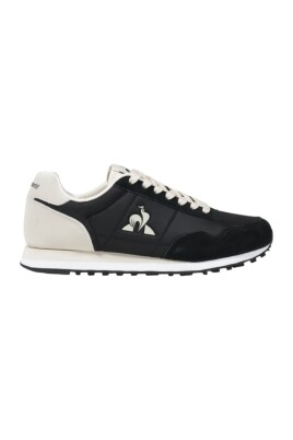 black-lace-up-sporty-sneakers