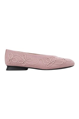 embroidered-pink-ballet-flats