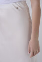 jupe-midi-unie-coupe-droite