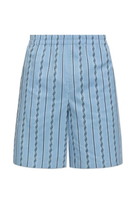 Shorts med grekiskt mönster