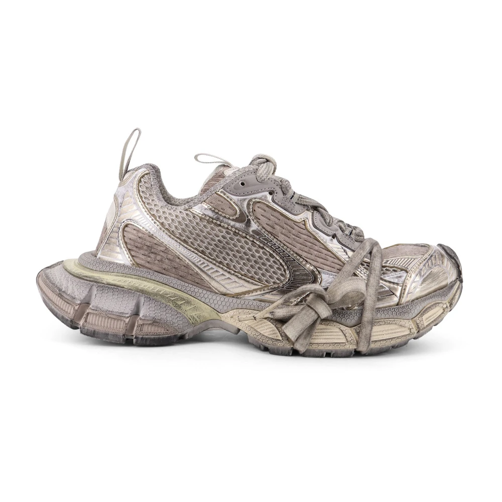 Balenciaga Sneakers met reliëflogo en contrasterende details Dames Schoenen Veelkleurig Multicolor