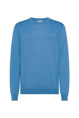 t-shirt-en-tricot-decontracte
