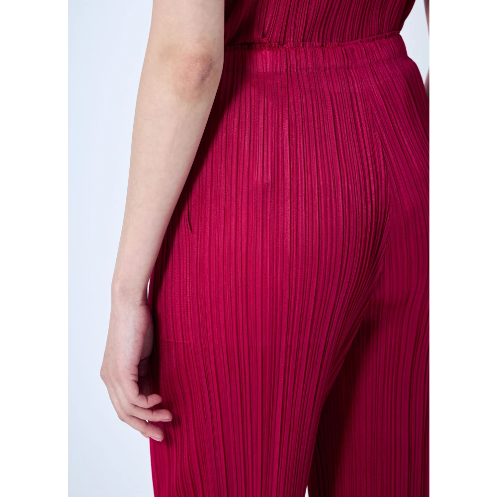 Issey Miyake Elastische Taille Geplooide Tapered Broek Red Dames
