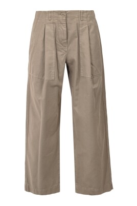 canvas-barrel-pants-with-belt-loops