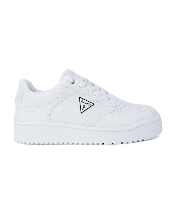 sneakers-blanches-sportives-avec-semelle-en-caoutchouc