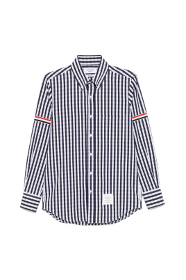 navy-blue-button-up-shirt