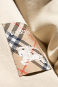 sweat-shirt-avec-ecusson