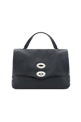stylish-leather-shoulder-bag-with-multiple-compartments