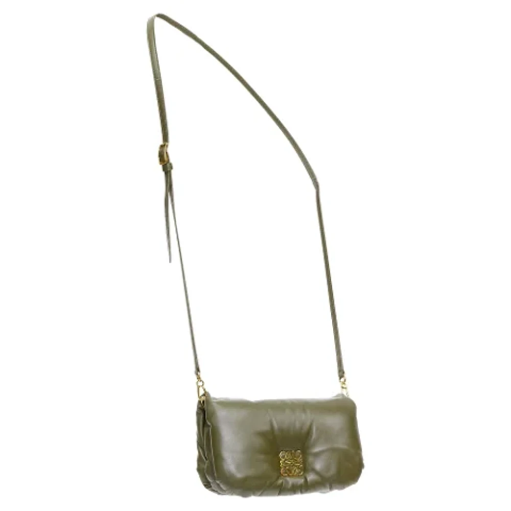 Loewe Pre-owned Leather shoulder-bags Green Dames