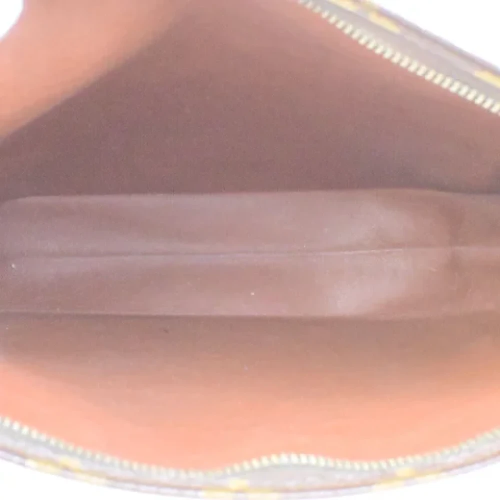 Louis Vuitton Vintage Pre-owned Fabric clutches Brown Dames