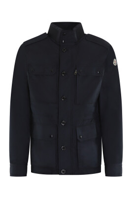 veste-de-terrain-en-bleu
