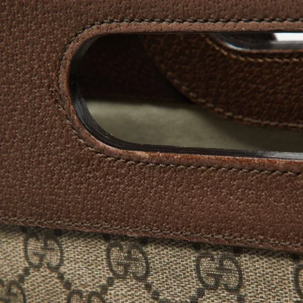 Gucci Vintage Pre-owned Coated canvas gucci-bags Beige Dames