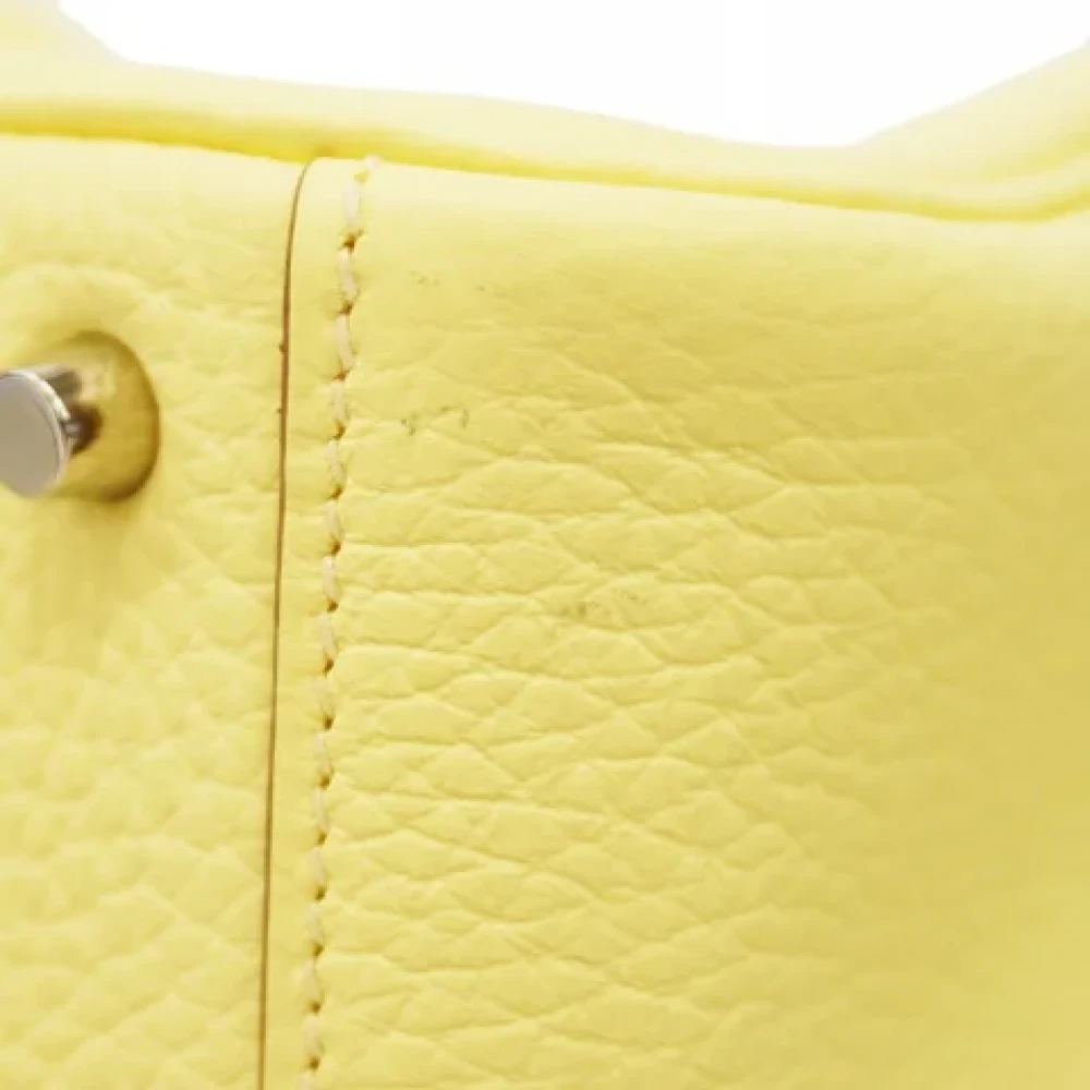 Hermès Vintage Pre-owned Leather shoulder-bags Yellow Dames