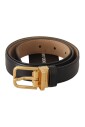 elegante-ceinture-en-cuir-noir-avec-boucle-gravee