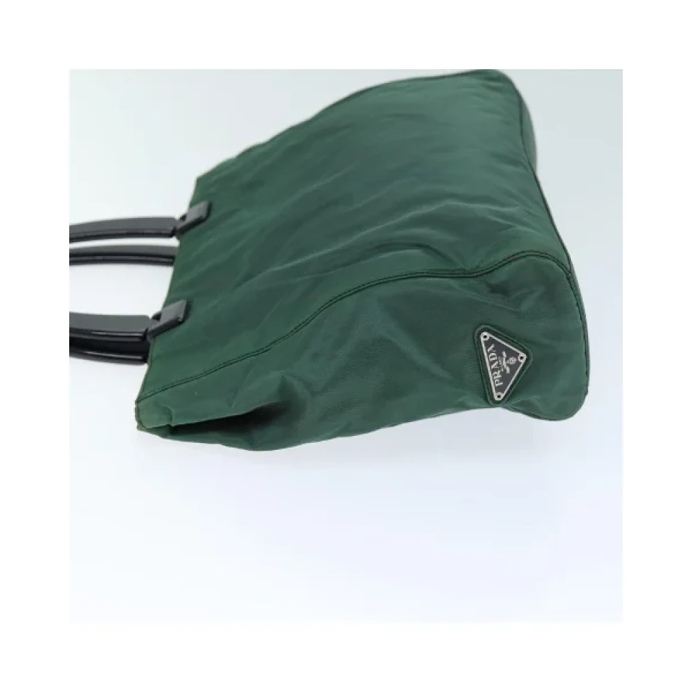 Prada Vintage Pre-owned Nylon handbags Green Dames