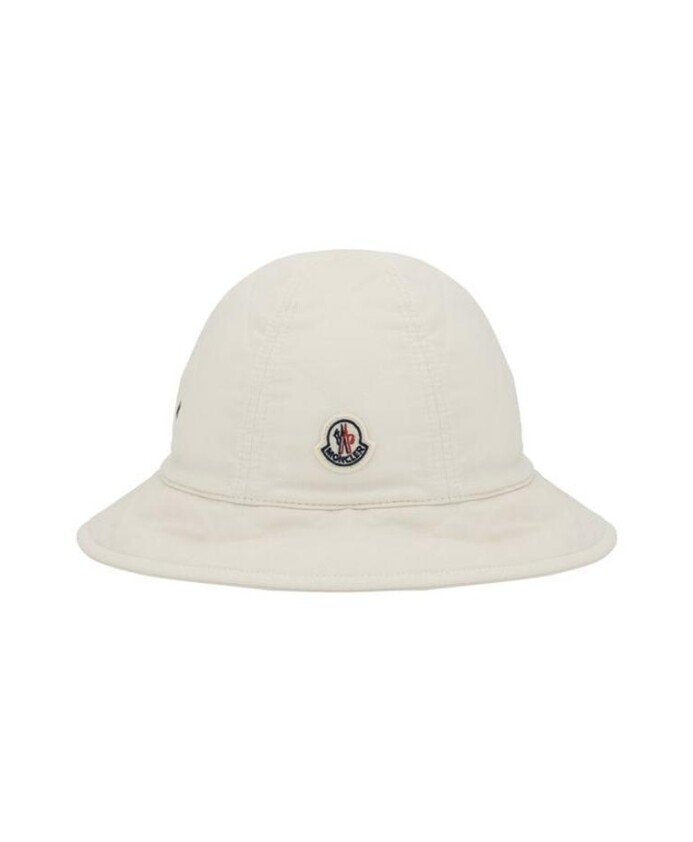 iconic-bucket-hat-with-folded-detail