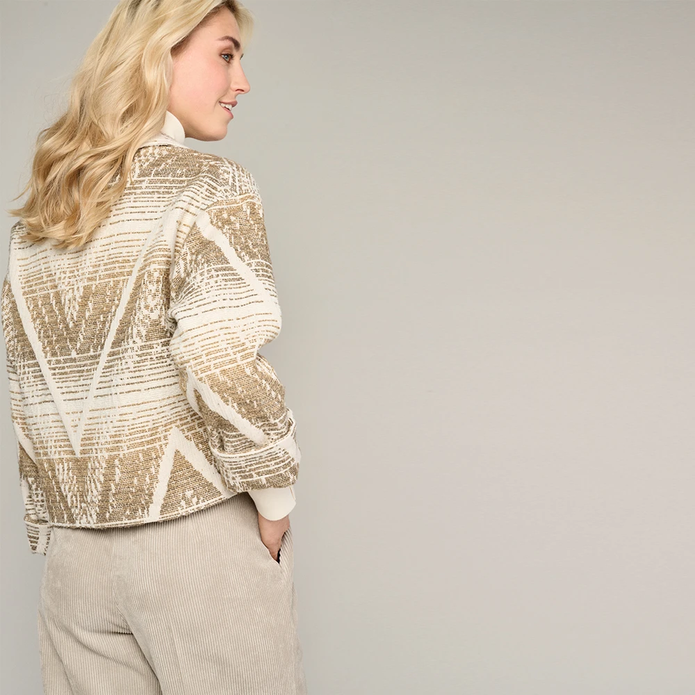 Marie Méro Korte Roomkleurige Jacquard Geweven Jas Beige Dames