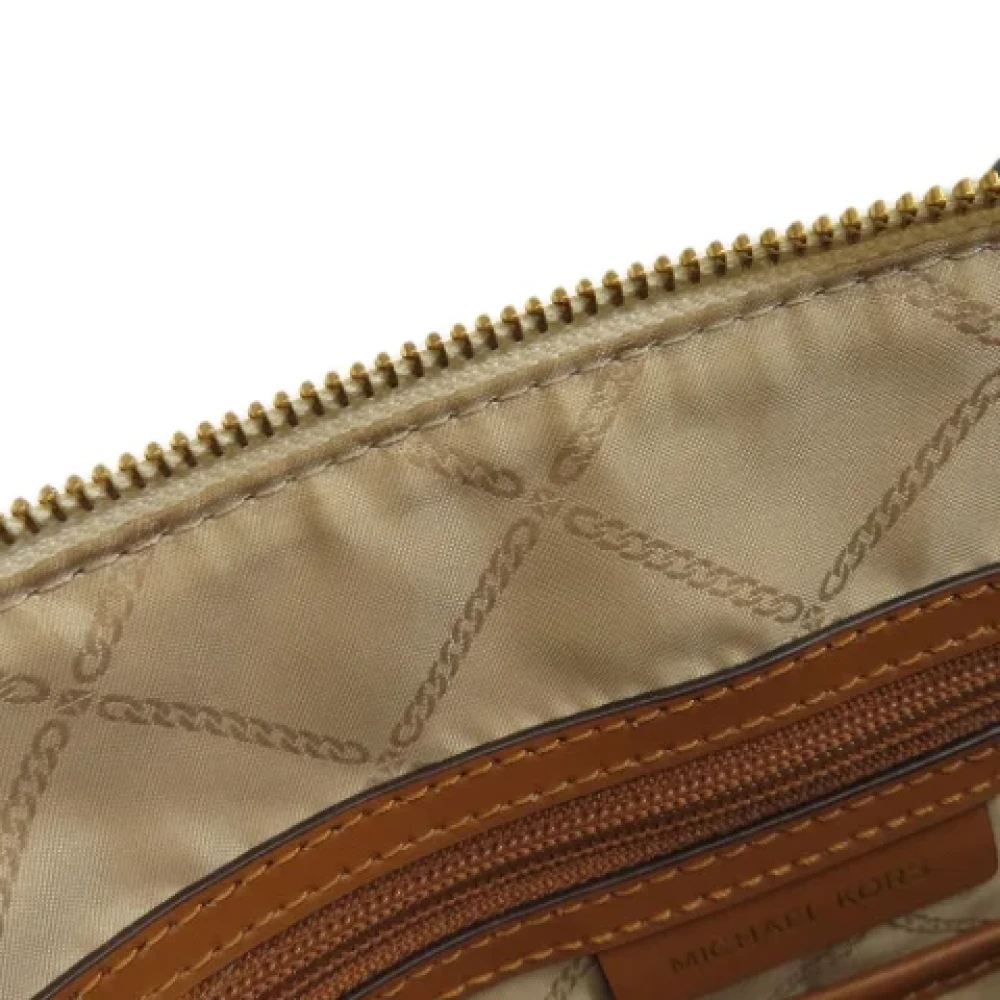 Michael Kors Pre-owned Plastic shoulder-bags White Dames