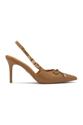 Bruna pumps med rosett och metalldetalj BASILIA.Denna produkt är liten i storleken.