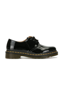 classic-leather-boots-for-everyday-wear