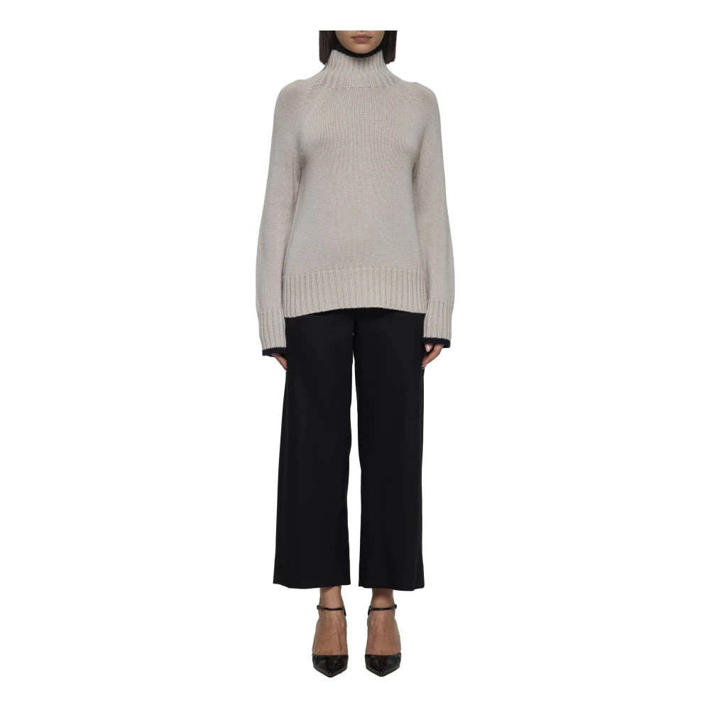 Max Mara Elegante Mantova Coltrui in Ecru Beige Dames