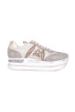 sneakers-beige-en-daim-logo