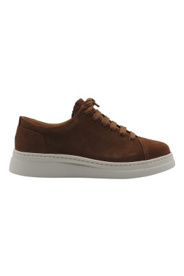 sneakers-femme-runner-up-daim