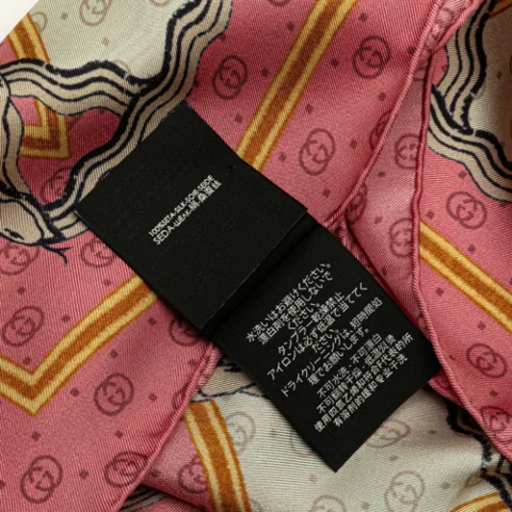 Gucci Vintage Pre-owned Silk scarves Pink Dames