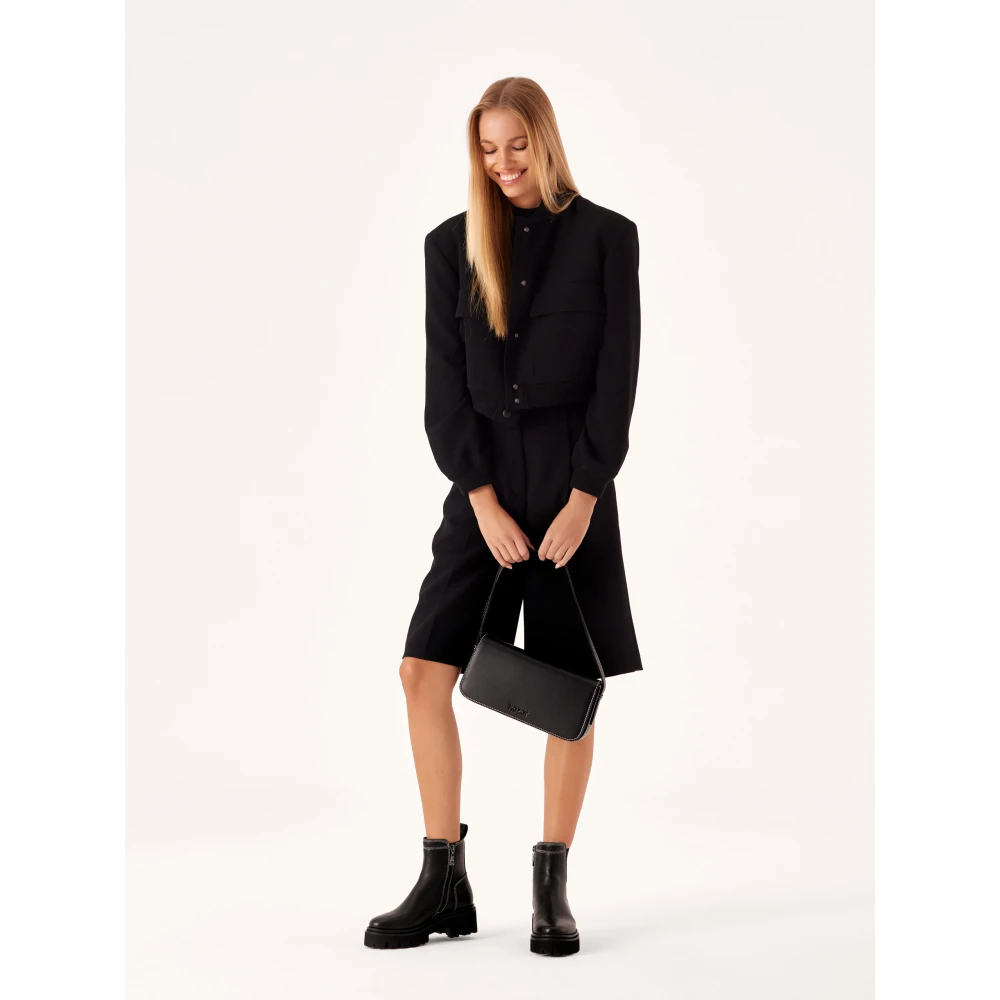 Kazar Zwarte leren handtas in minimalistische stijl Black Dames