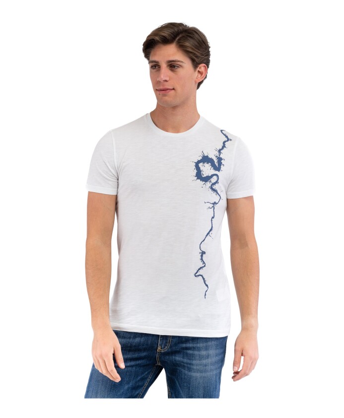 t-shirt-dynamique-et-raffine