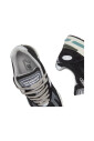 sneakers-noires-fabriquees-en-angleterre