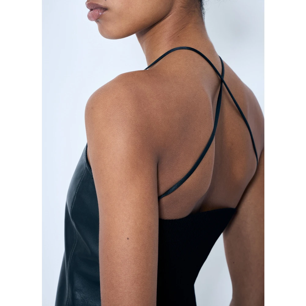 Diesel Leren Halternek Top met Logo Plaque Black Dames