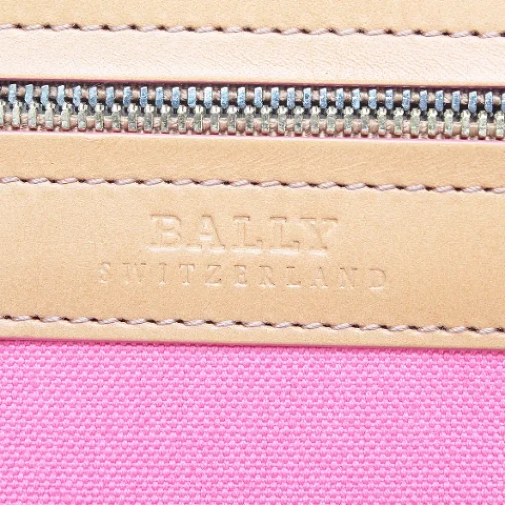 Bally Pre-owned Canvas shoulder-bags Pink Dames