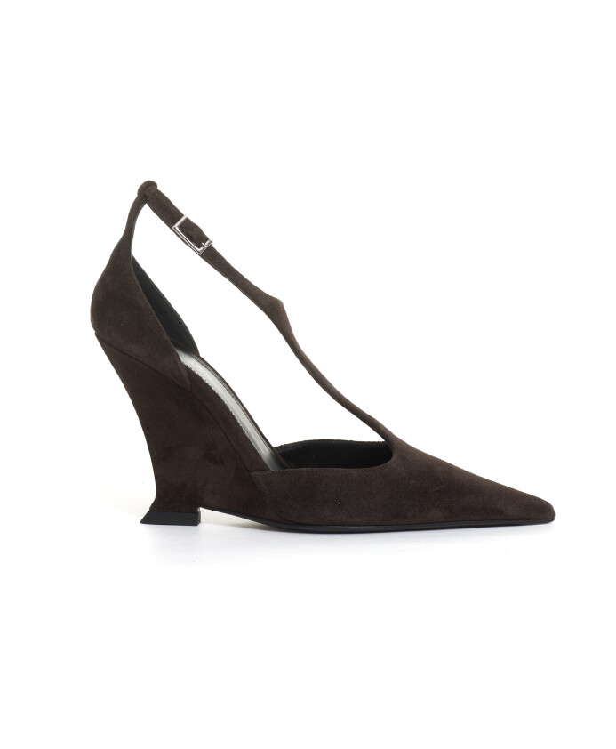 talons-compenses-en-daim-marron