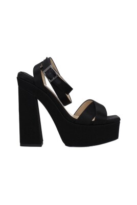 sandales-a-talon-haut-en-satin-noir