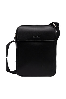 sleek-reporter-bag